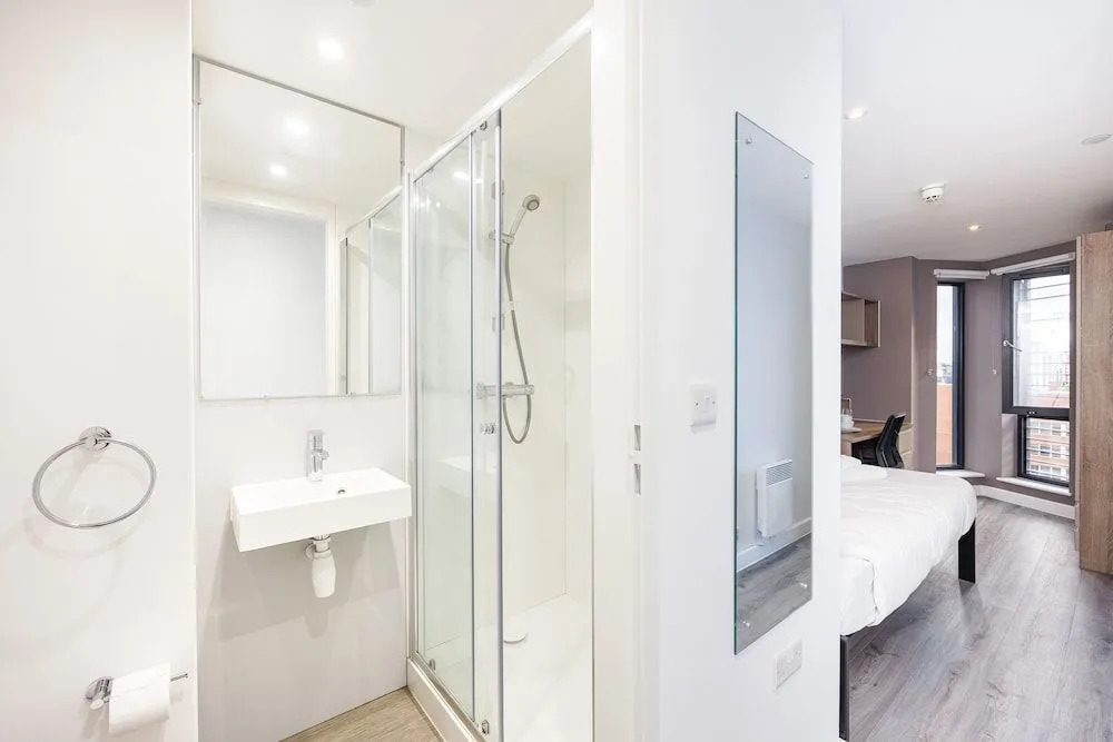 En Suite Rooms CARDIFF