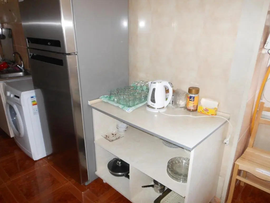 HoneyHostel