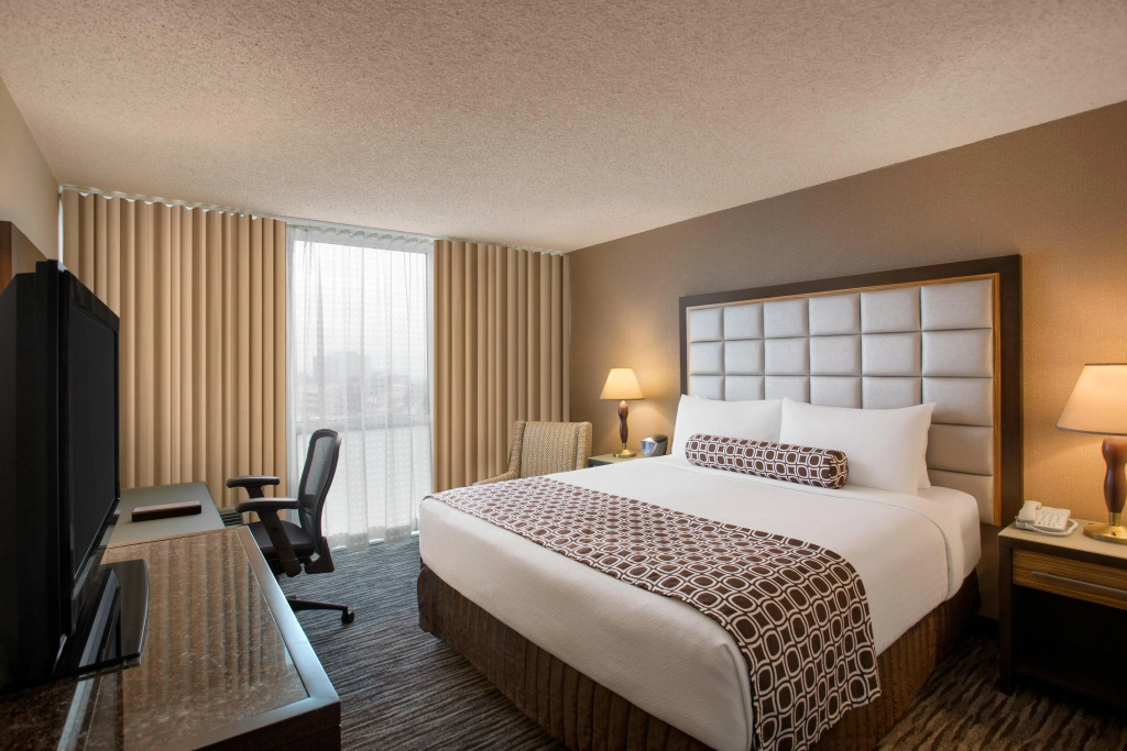 Crowne Plaza San Francisco Airport by IHG