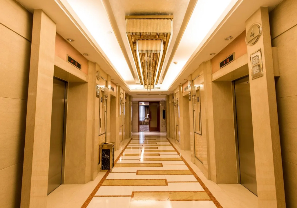 China Palace Hotel