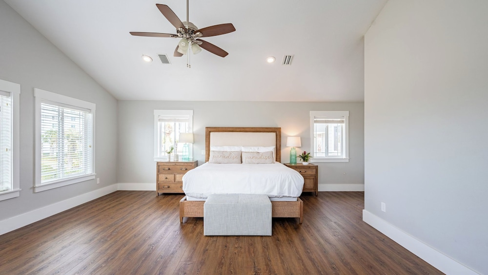 Harborside by Avantstay Expansive Destin Retreat