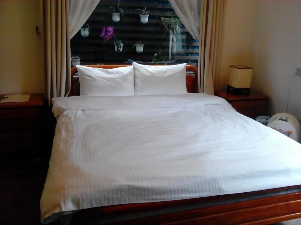 Lohas Gallery Long Stay Hostel