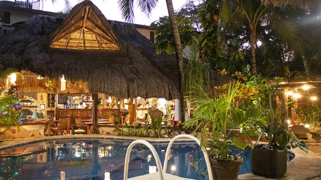 Cocos Cabañas Playa del Carmen Adults Only