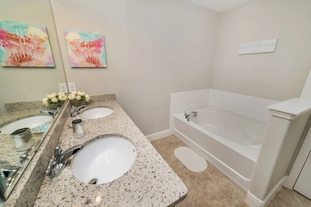 5267 Wildwood Way 5 Bedroom Home