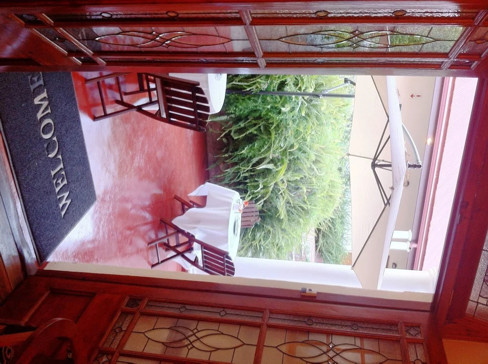 Melvin Residence Guest House