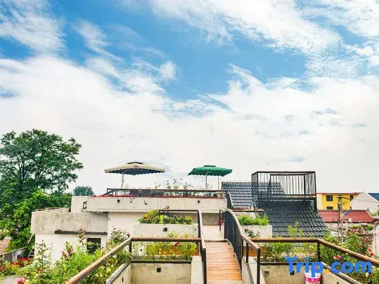 Beijing Jiuyue Shihong Homestay