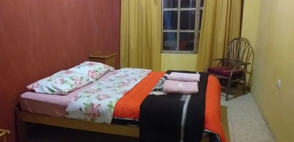 B&B Sun Gate