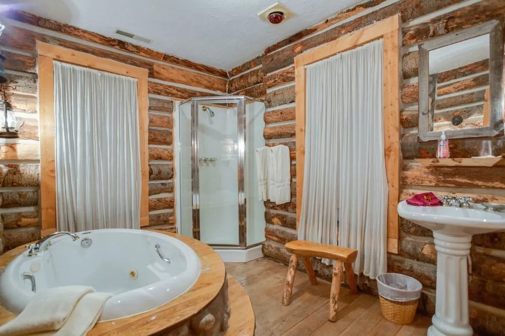 Valley House Inn
