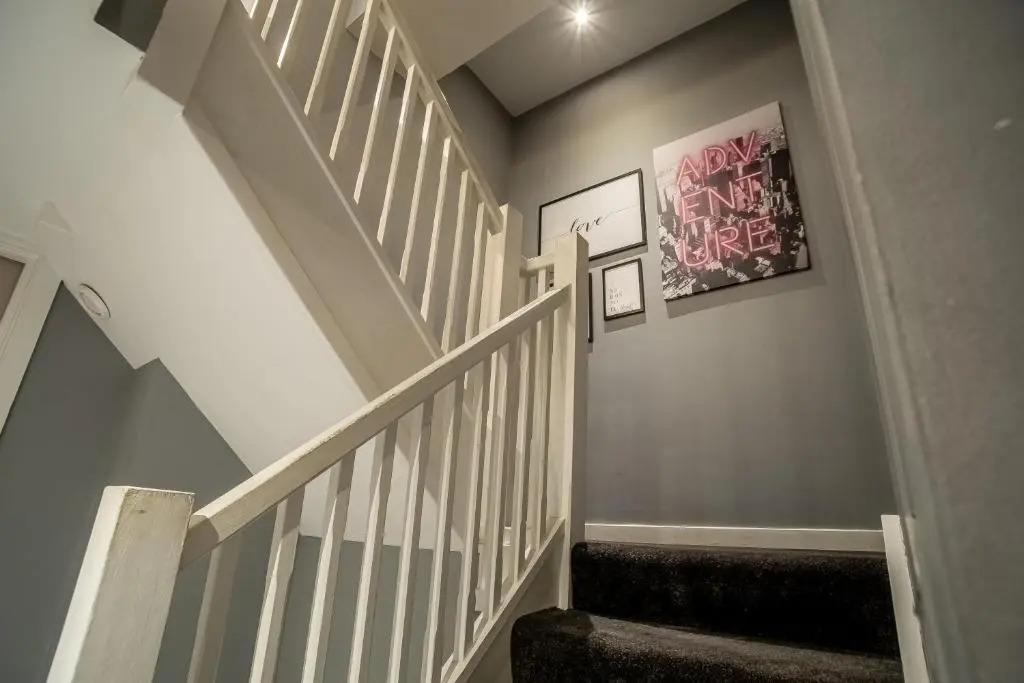 Luxe Apartments Near Albert Docks - 3 Graces - Liverpool One - Business, Contract & Corporate Ready