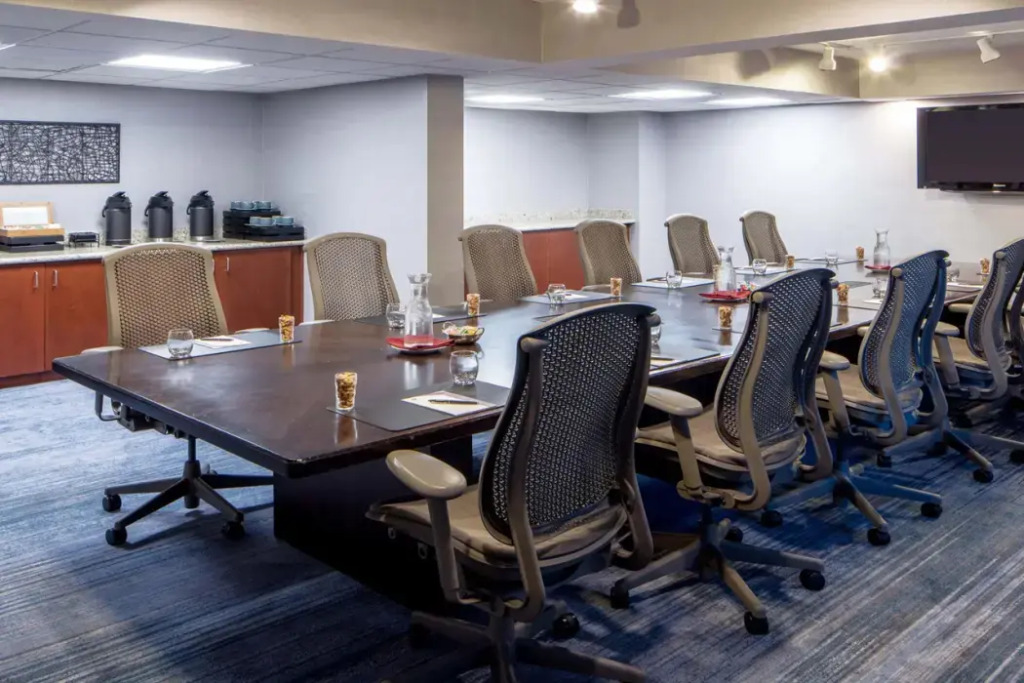 Sonesta Hotel Houston IAH Airport