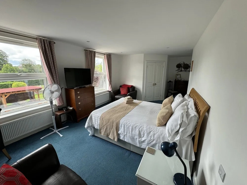 Hookwood Lodge