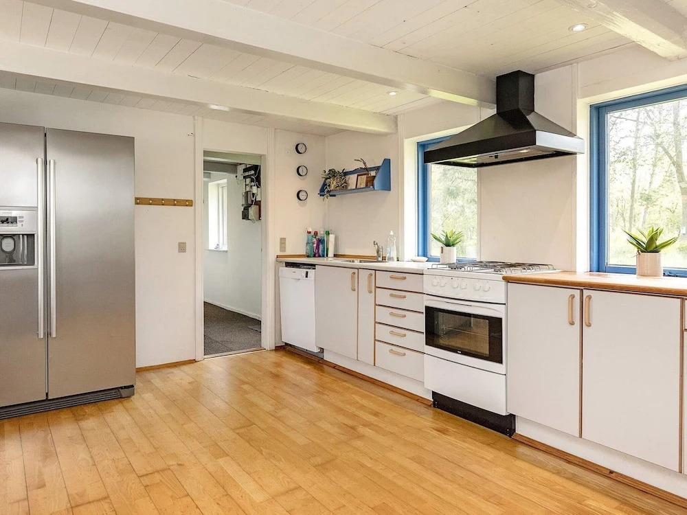 12 person holiday home in Thisted-By Traum