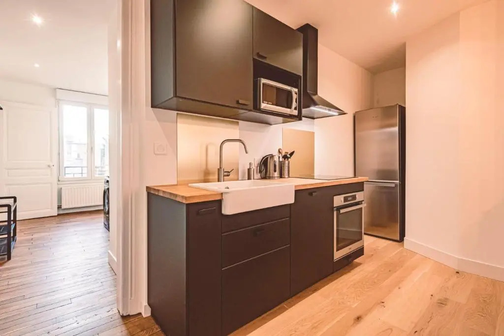 Charme de l'ancien pour cet appartement entièrement rénové dans l'hypercentre de Reims