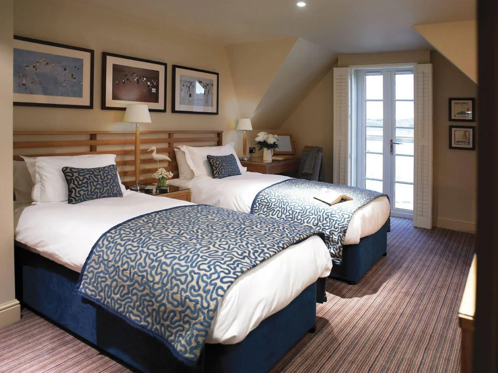 Braye Beach Hotel, Alderney