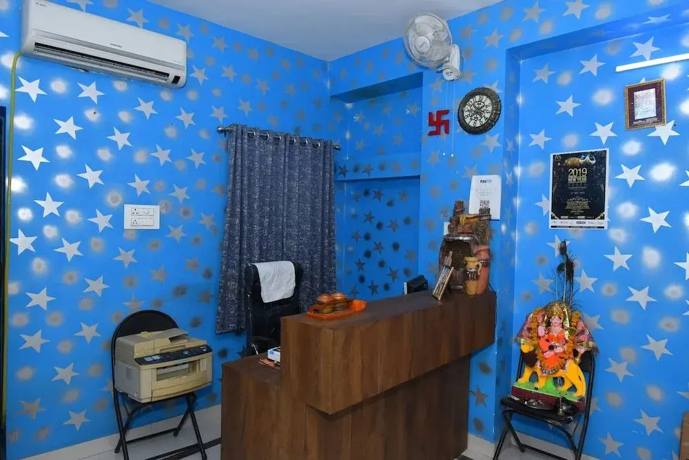 Kavya International By OYO Rooms