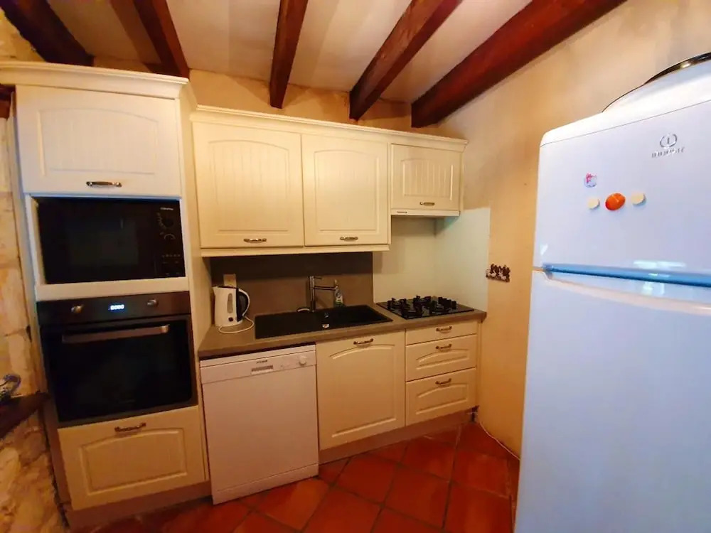 House With 6 Bedrooms in Thenac , With Private Pool, Furnished Garden and Wifi