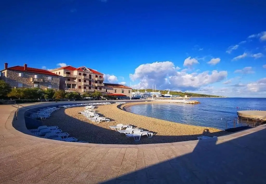Apartments Miljana - 40m from beach