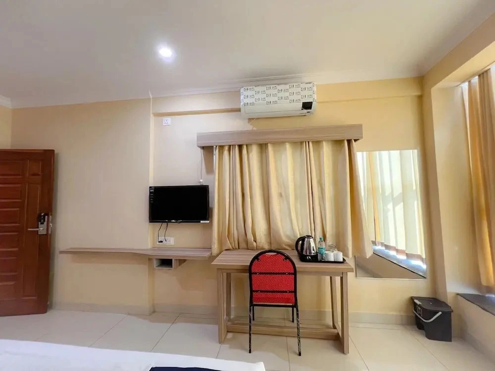 FabHotel BNS Comforts
