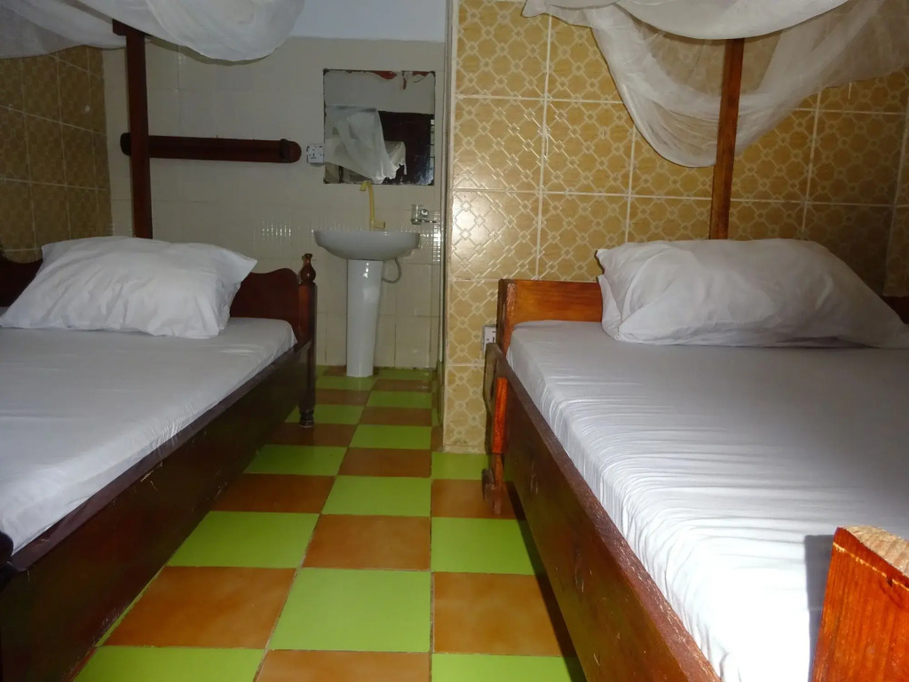HOMELAND SWAHILI LODGE Nungwi Backpacker Apartments BUDGET
