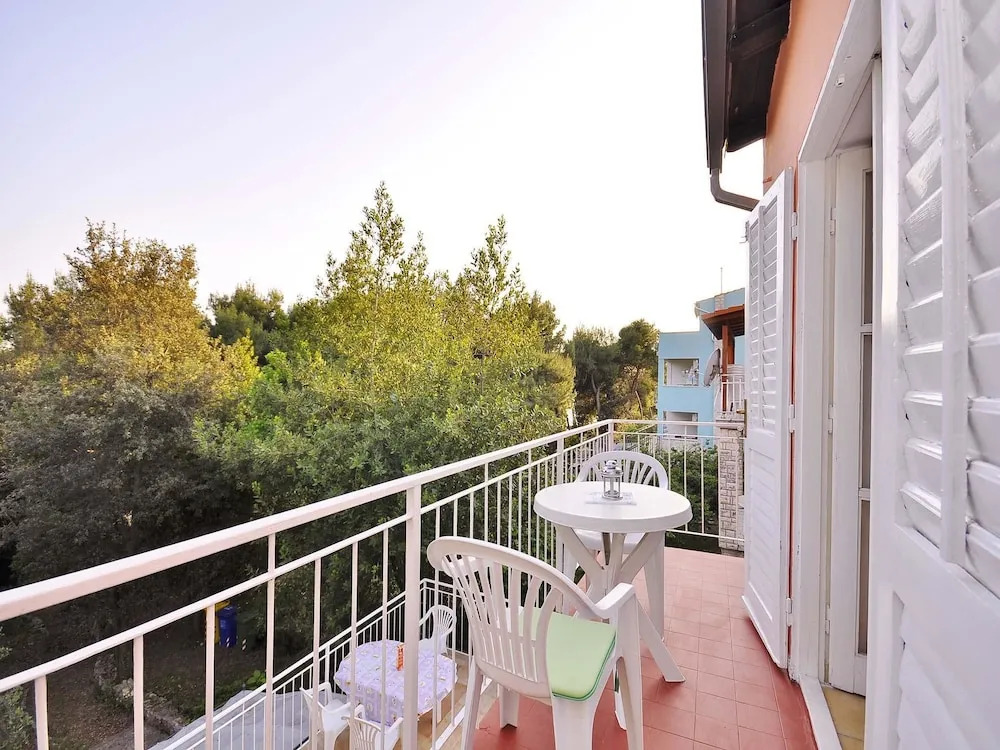 Apartments Miro Borik