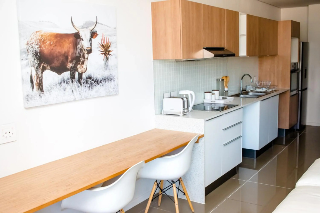 Urban Oasis Apartments at Freedom Plaza