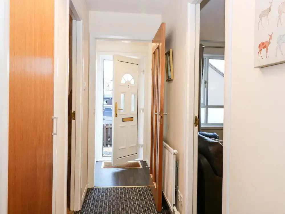 10 Annesley Park