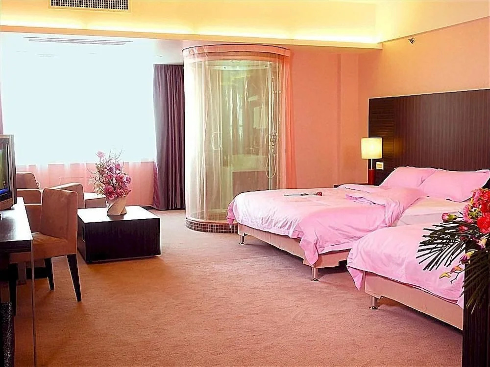 King's Palace Hotel