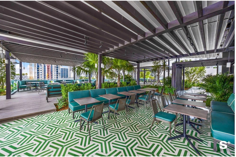 1-BD Condo in Downtown Miami - Gym