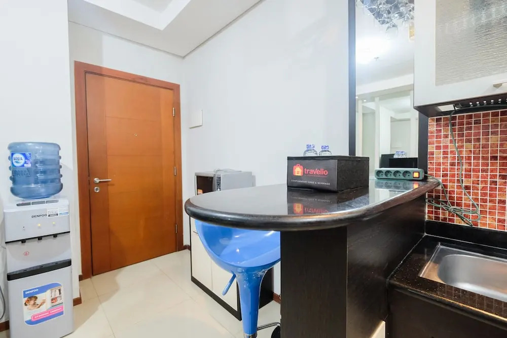 Pleasant 1BR Apartment Thamrin Residence By Travelio