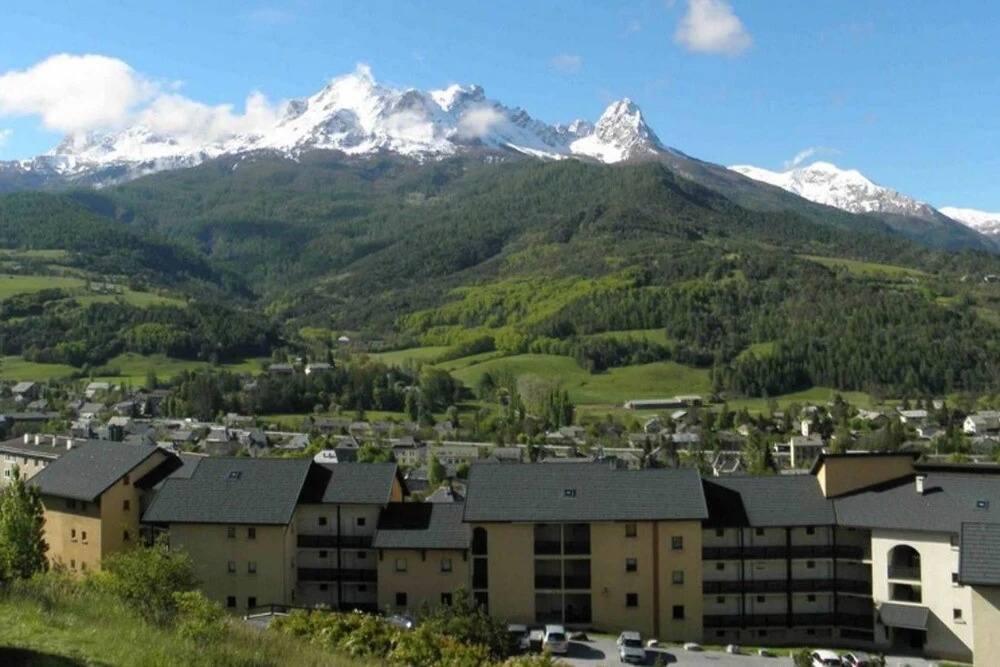 Apartment With 2 Bedrooms in Barcelonnette, With Wonderful Mountain Vi