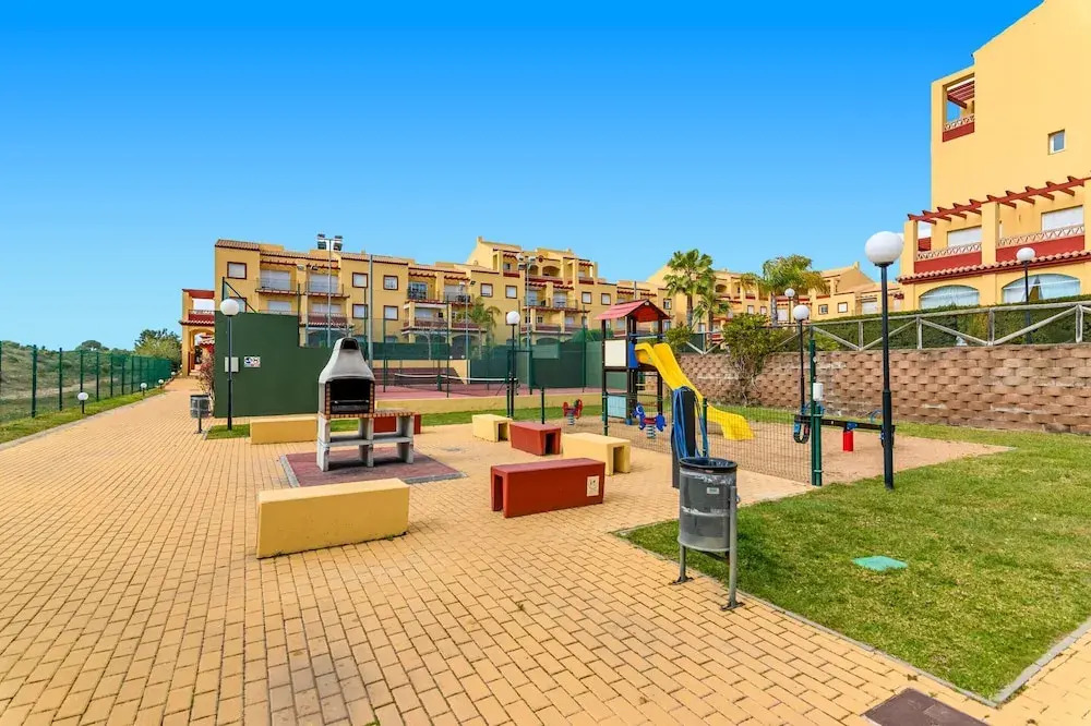 Family-friendly Apartment With Fast Wifi