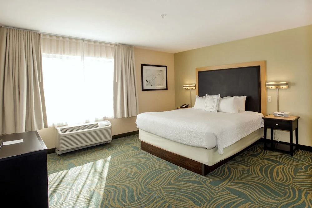 Springhill Suites by Marriott Pueblo Downtown