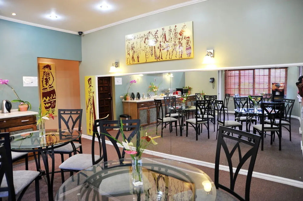 Culture Crossroads Inn