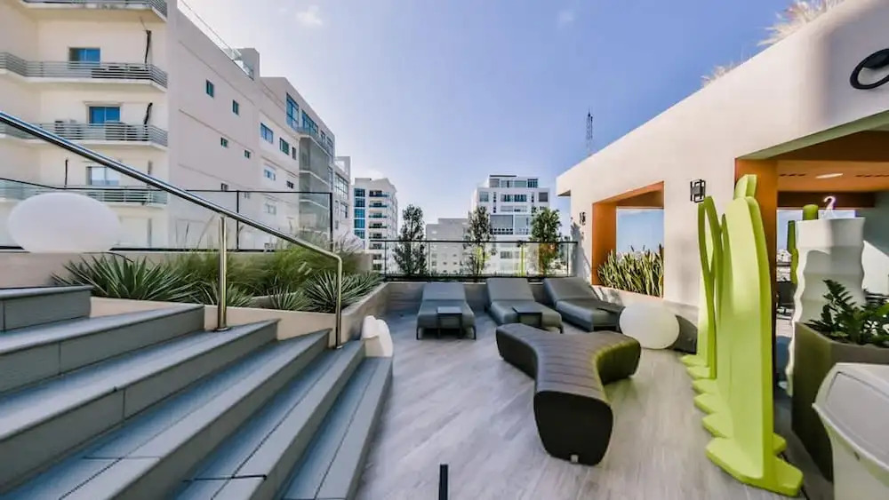 Regatta Living Ii With Breakfast Included - 502
