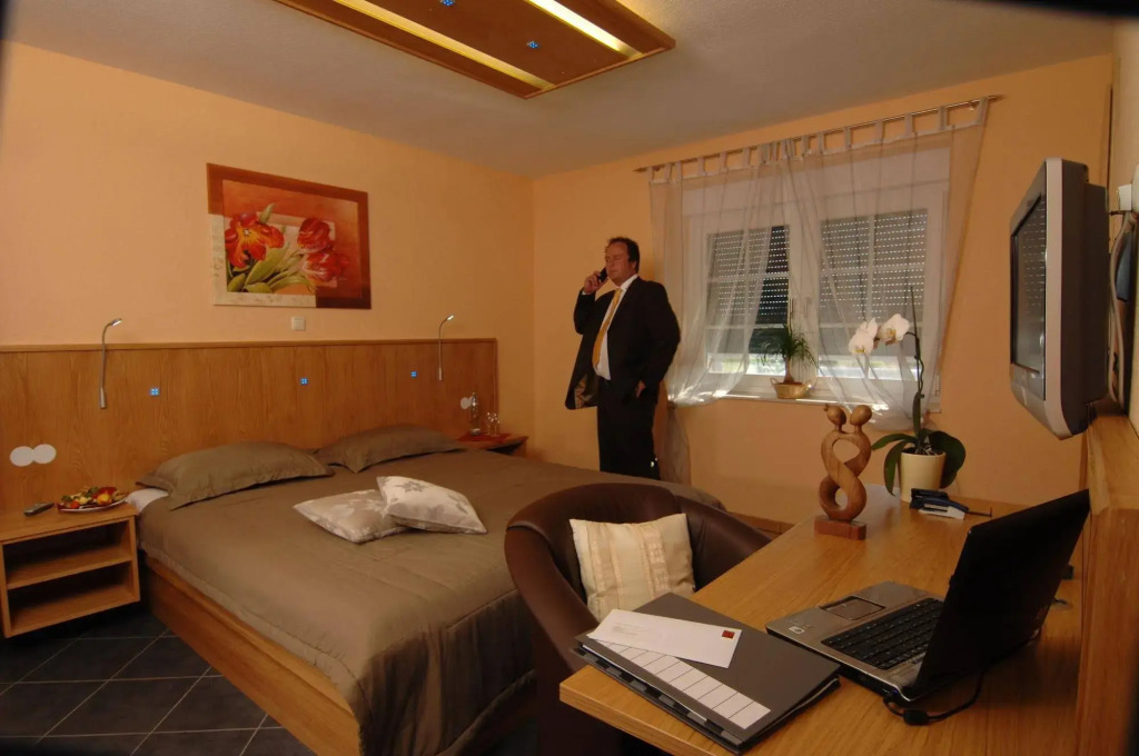 Wolfshotel am Arendsee