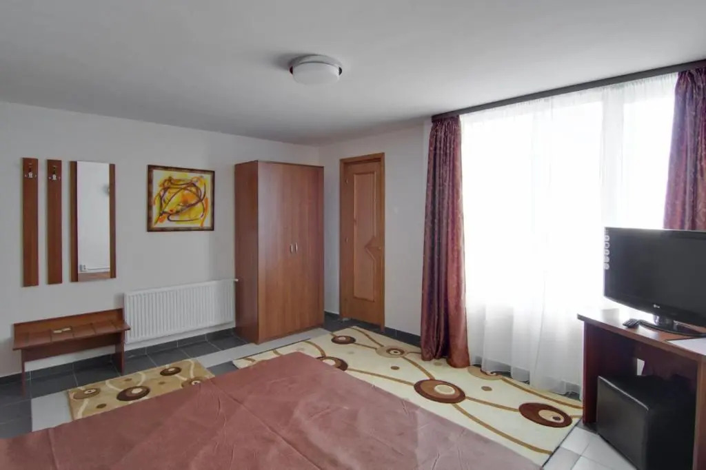 Hotel Tranzzit
