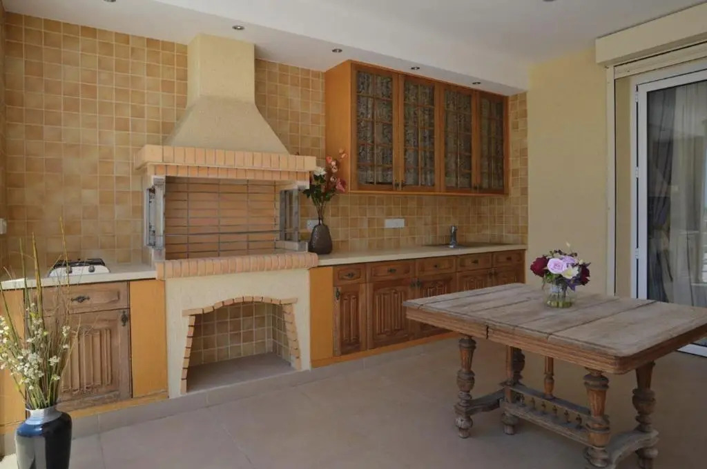 Paphos luxury penthouse 175 sq.m / 10 minutes drive to the sea