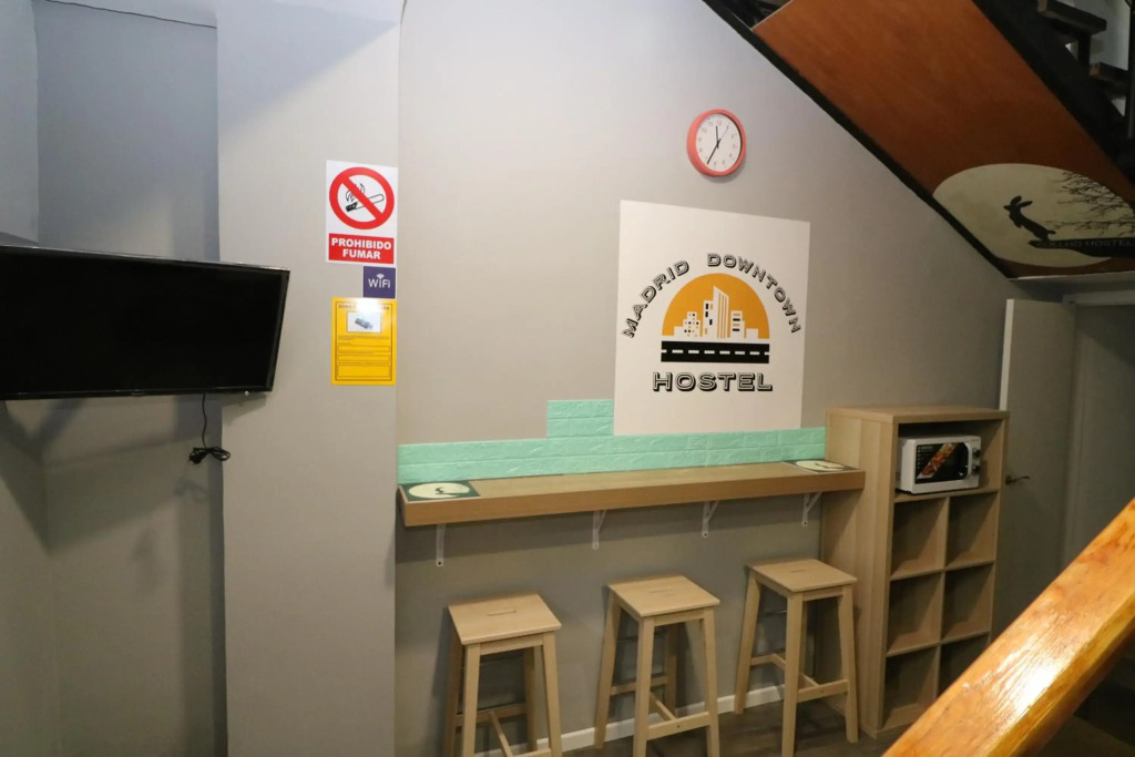 Madrid Downtown Hostel
