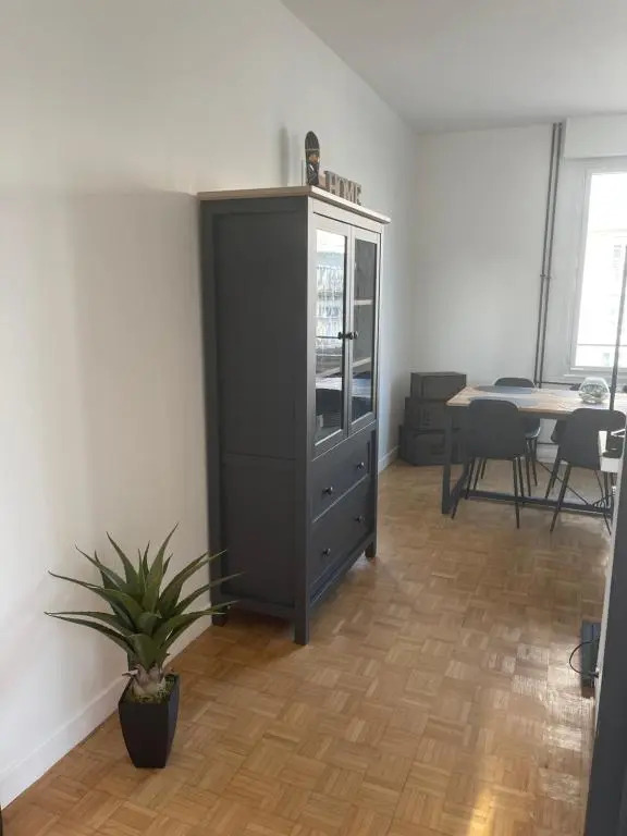 Appartement…LH center / 6 pers. parking privé