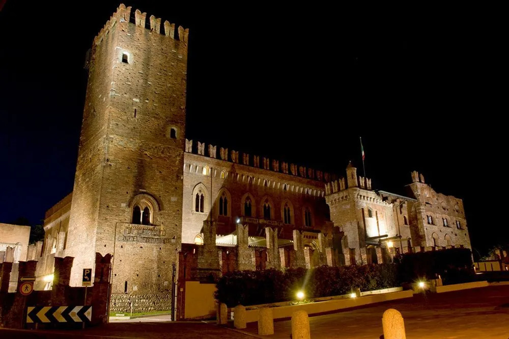 Castello Di Carimate