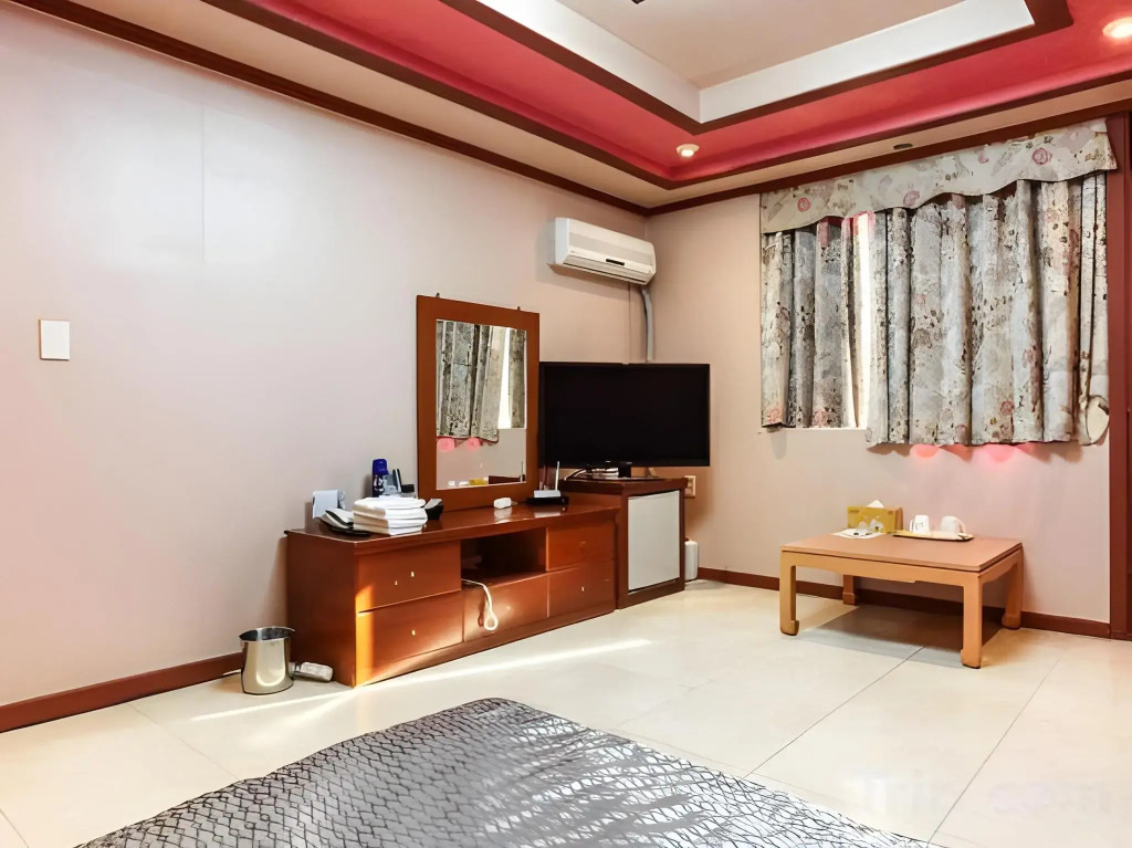 Jumunjin Hotel