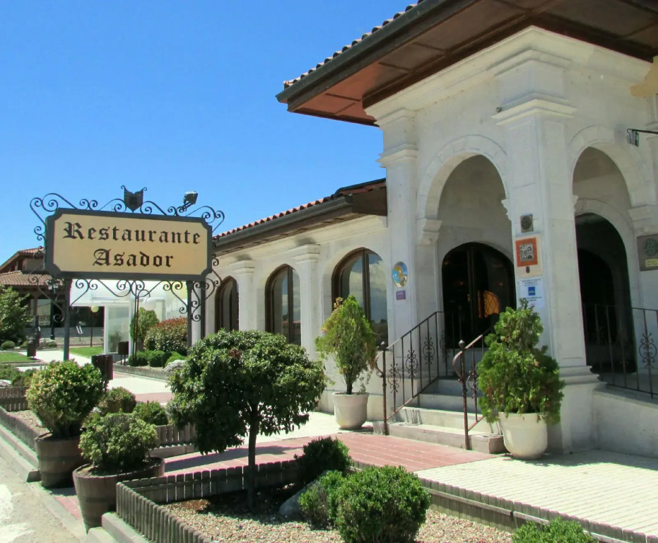 Hotel Tudanca-Aranda II