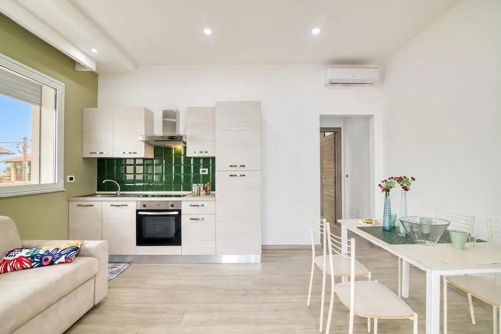 Corallo House 200m From The Sea