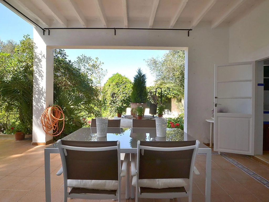 Beautiful villa in Colòn near the beach