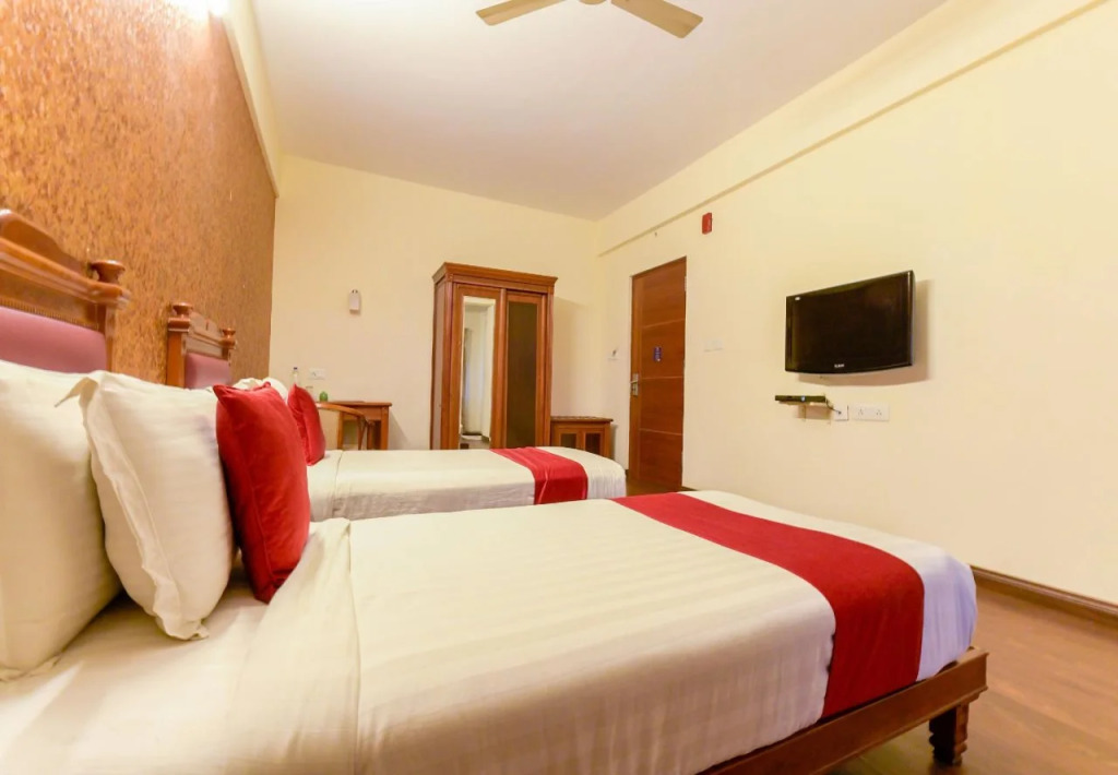 OYO 4802 Cochin City residency