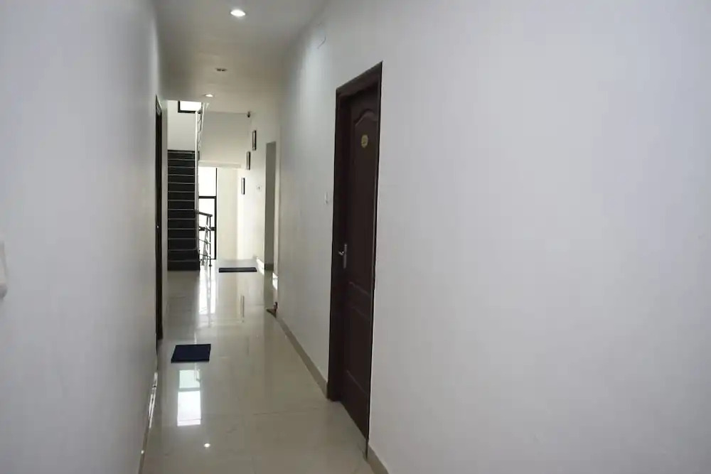 R M Guest House