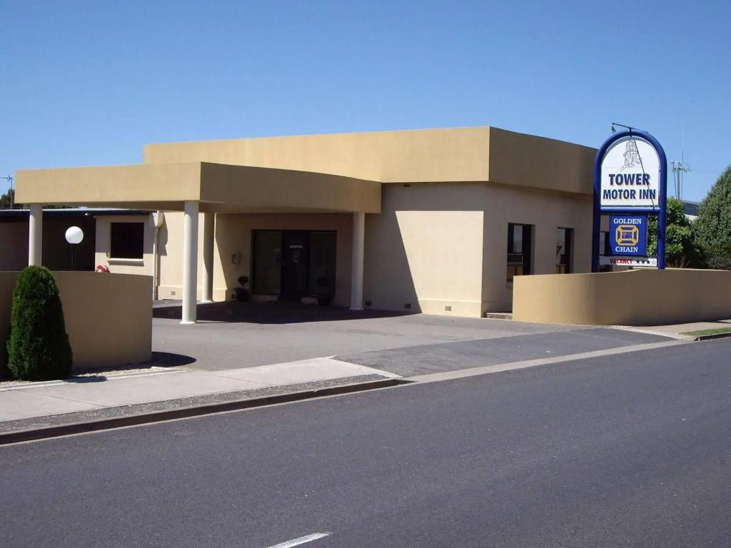 Tower Motor Inn