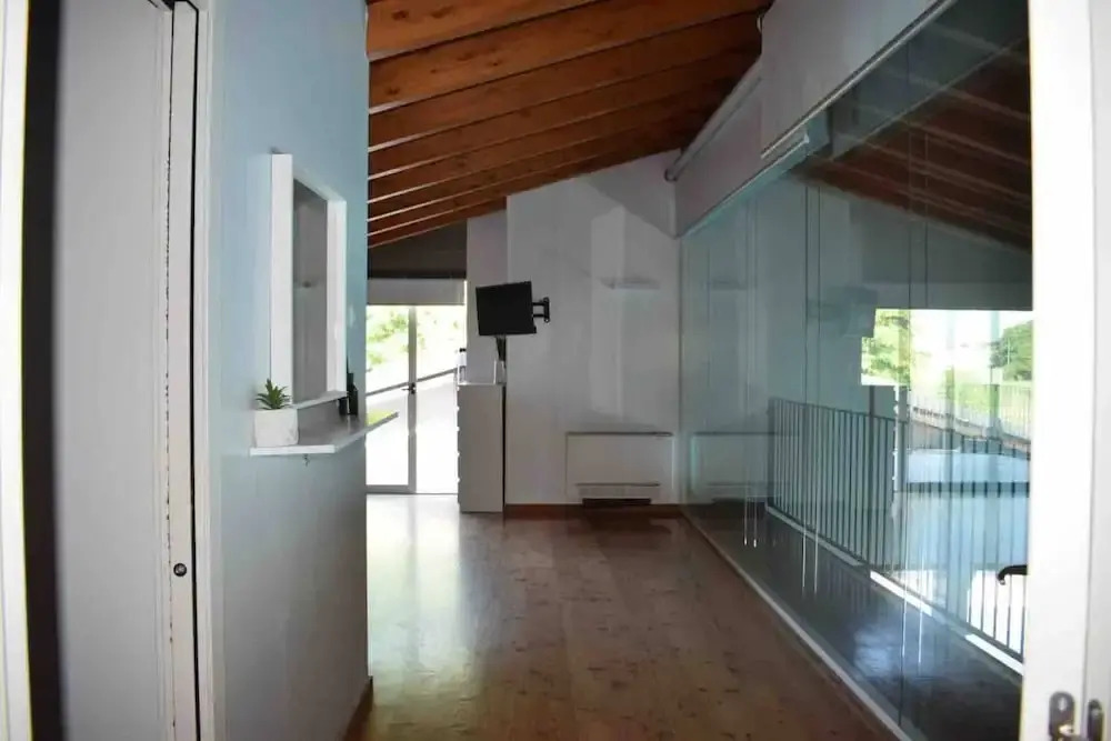Villa Fermi, With Swimming Pool, Gym, Saunas and Room Equipped With Musical Equipment