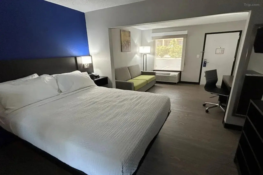 SureStay Studio by Best Western Rowland I95