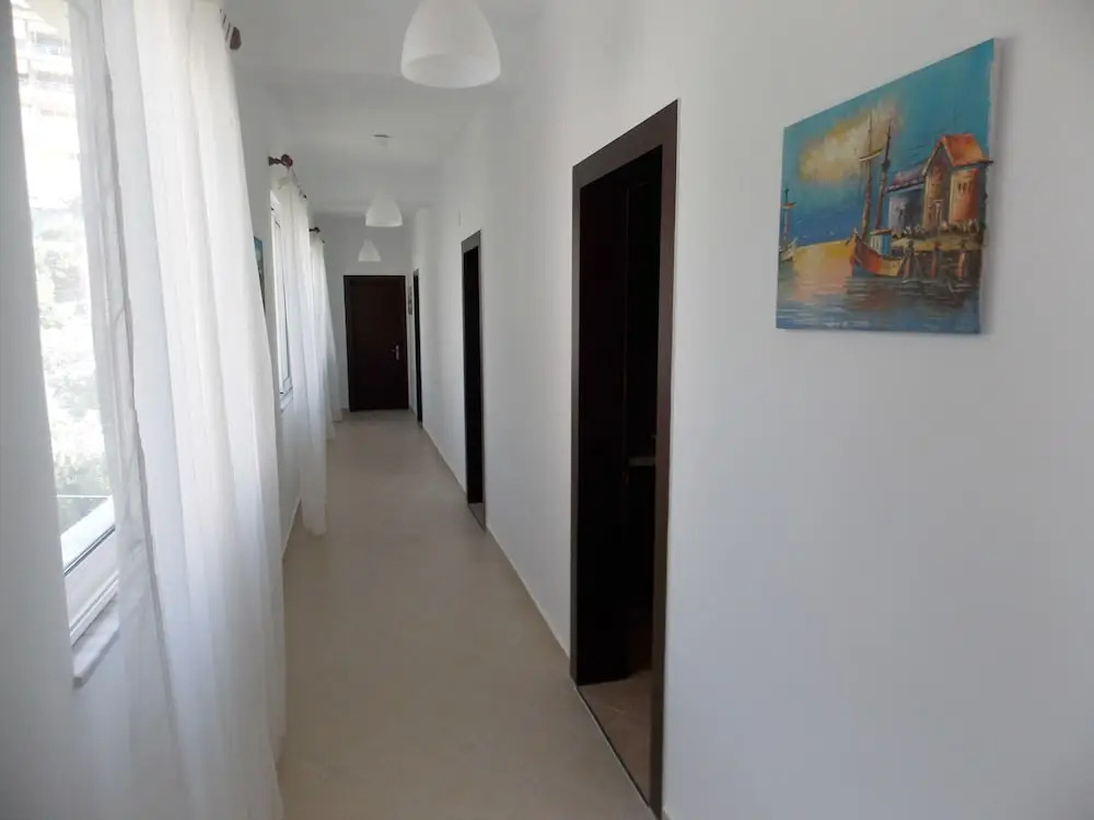 Vila Gjoni